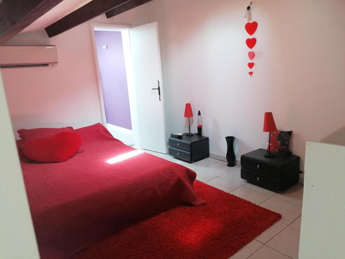 Appartement Meuble A Villeneuve Les Maguelone Zewnętrze zdjęcie